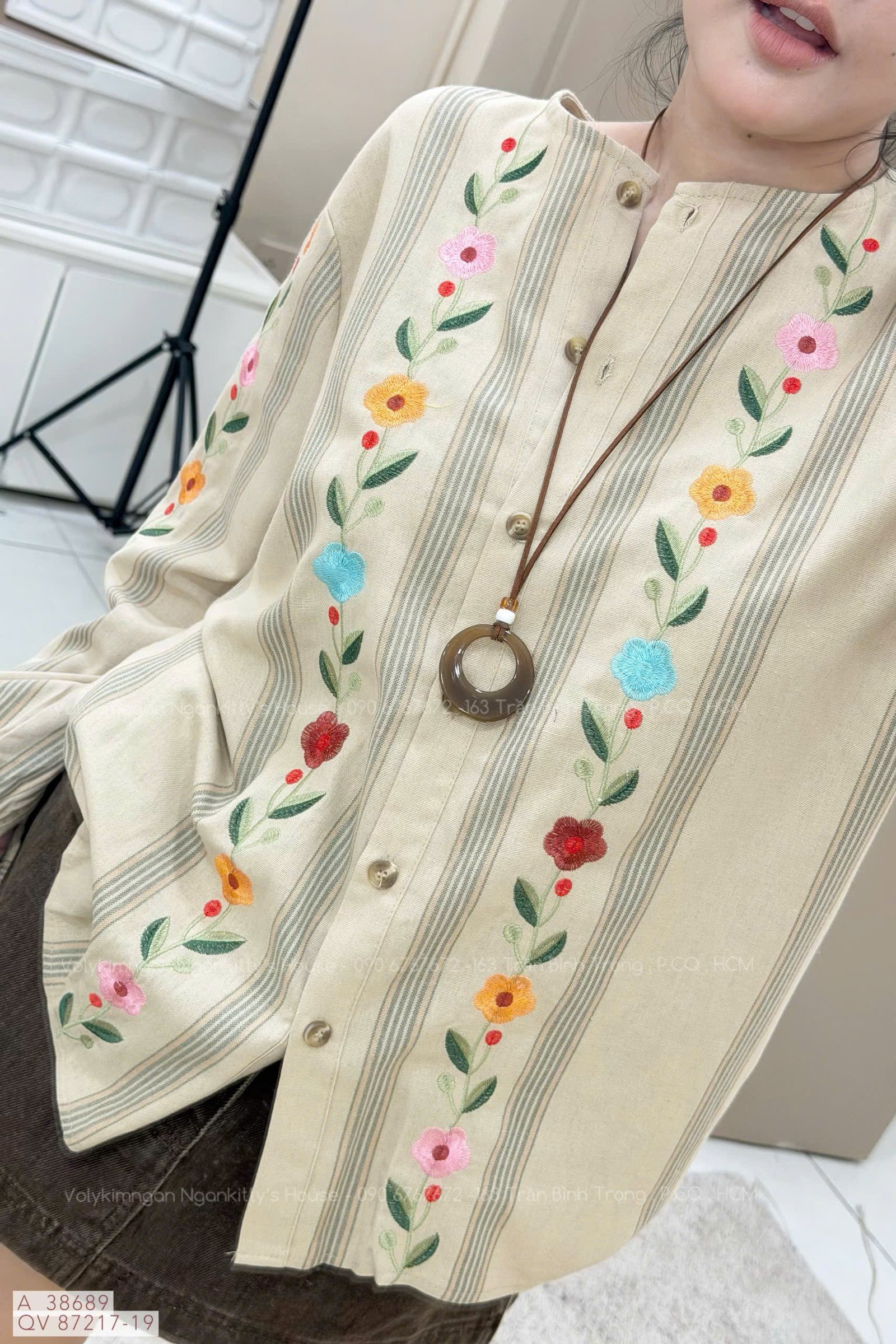 ÁO THÊU HOA LINEN - Hình ảnh 4