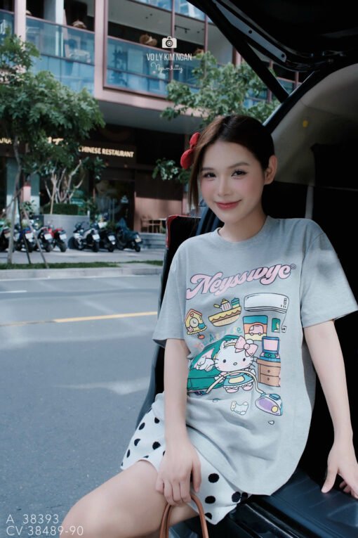 ÁO PHÔNG BASIC HELLOKITTY NEYZSSWYE