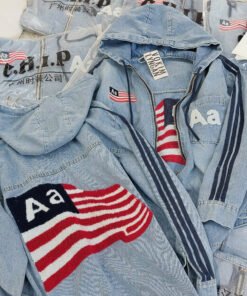 Alternative view of ÁO KHOÁC JEAN NÓN LÁ CỜ AA