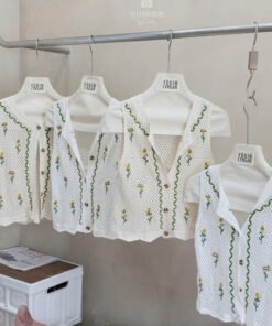 Alternative view of ÁO CROP CADIGAN HOA NHÍ