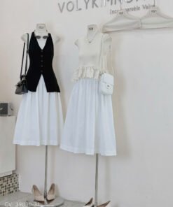 Alternative view of CHÂN VÁY DÀI LƯNG BẢN