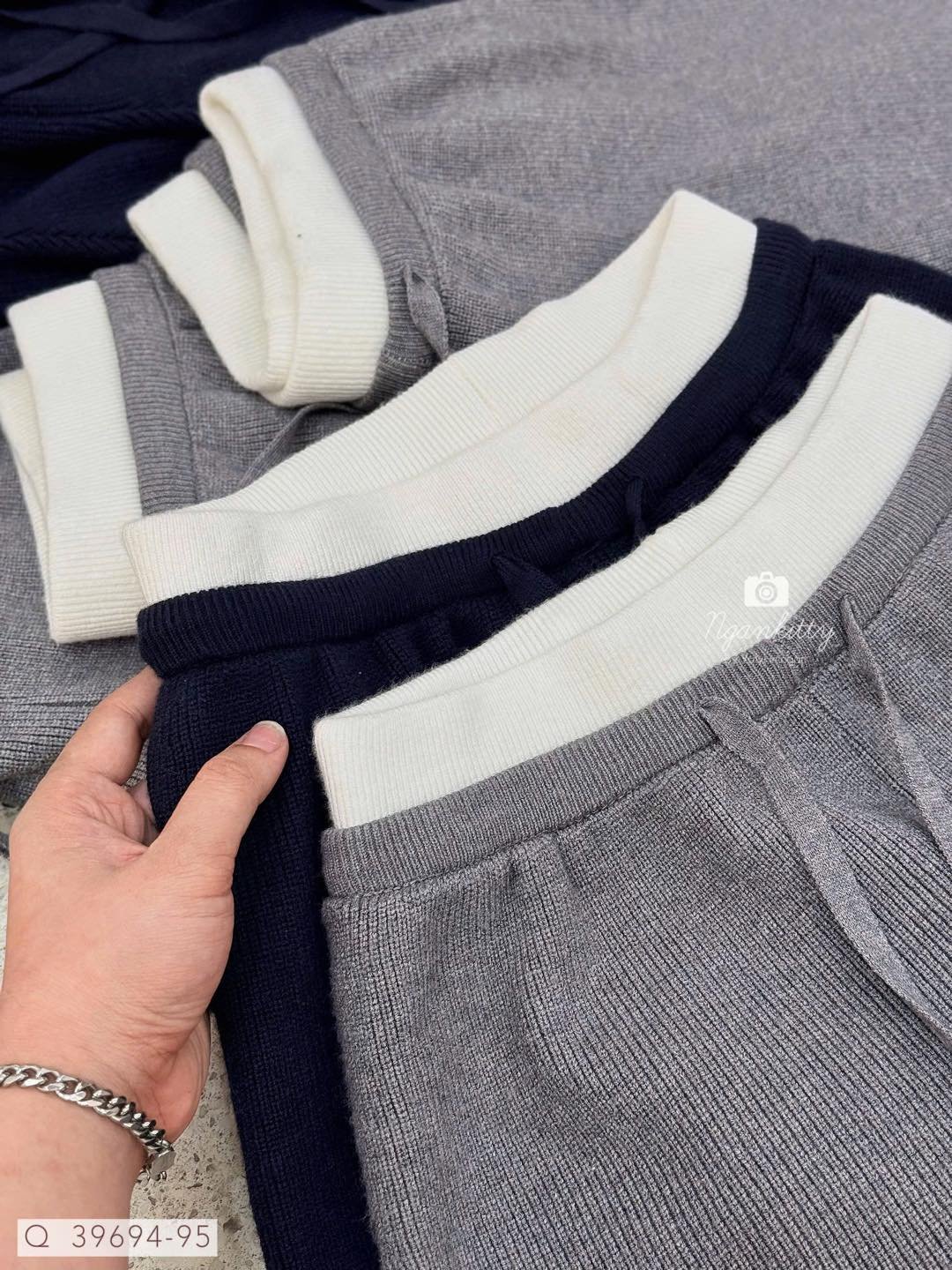 QUẦN SHORT RÚT MONTERGI LƯNG TRẮNG - Hình ảnh 10