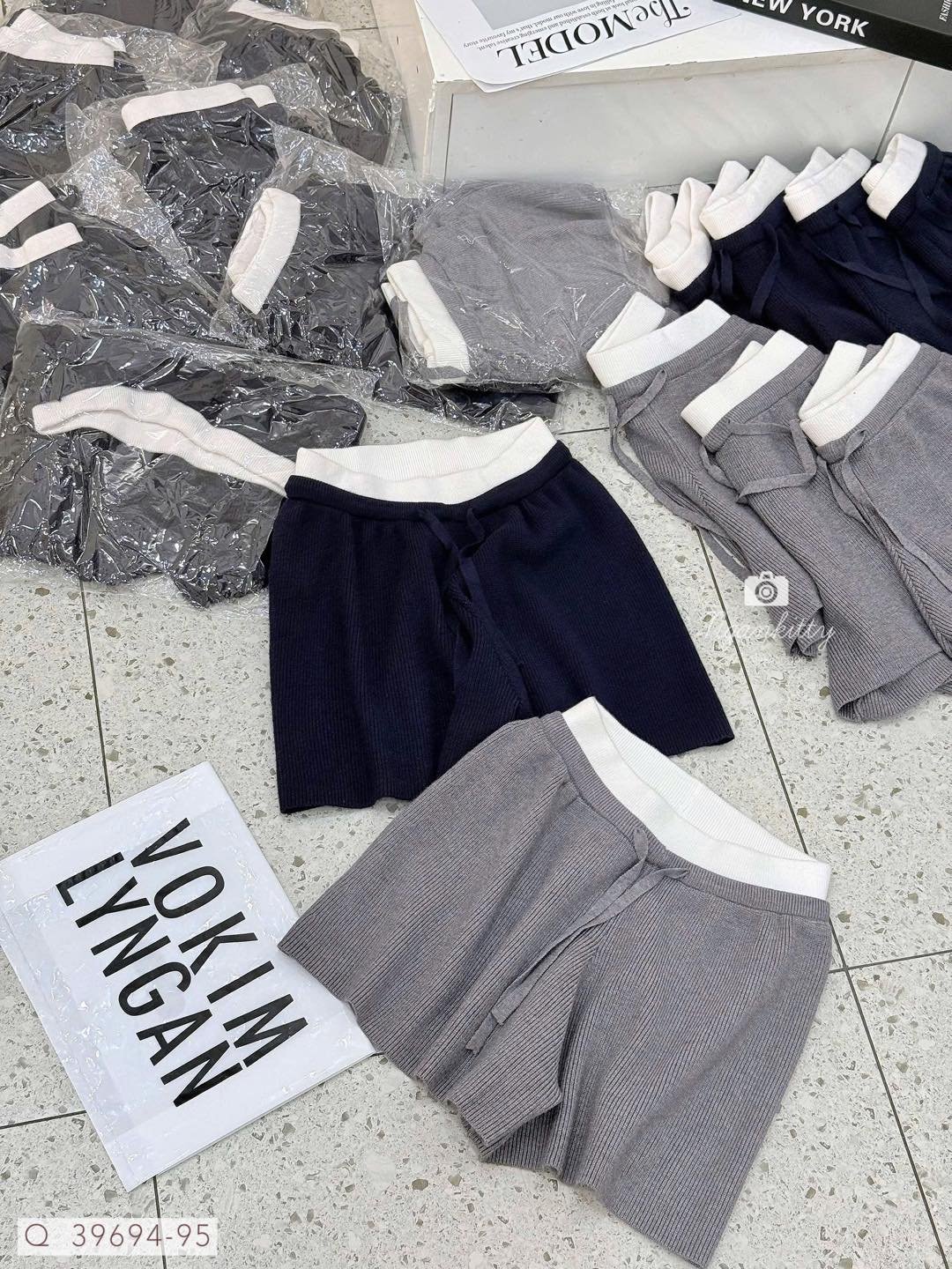 QUẦN SHORT RÚT MONTERGI LƯNG TRẮNG