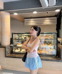 Alternative view of QUẦN SHORT DÙ SỌC HÔNG