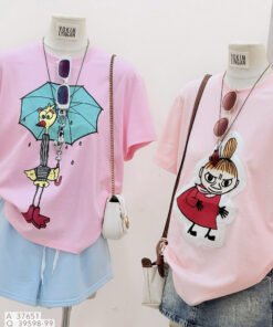 Alternative view of ÁO GUCCI CON GÀ CẦM DÙ