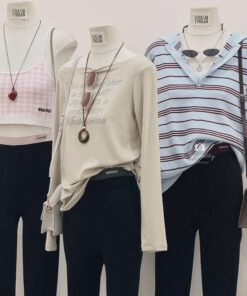 Alternative view of QUẦN LEGGING TAG MIUMIU