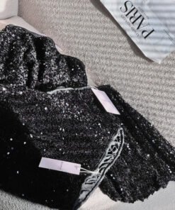 Alternative view of CHÂN VÁY KIM SA