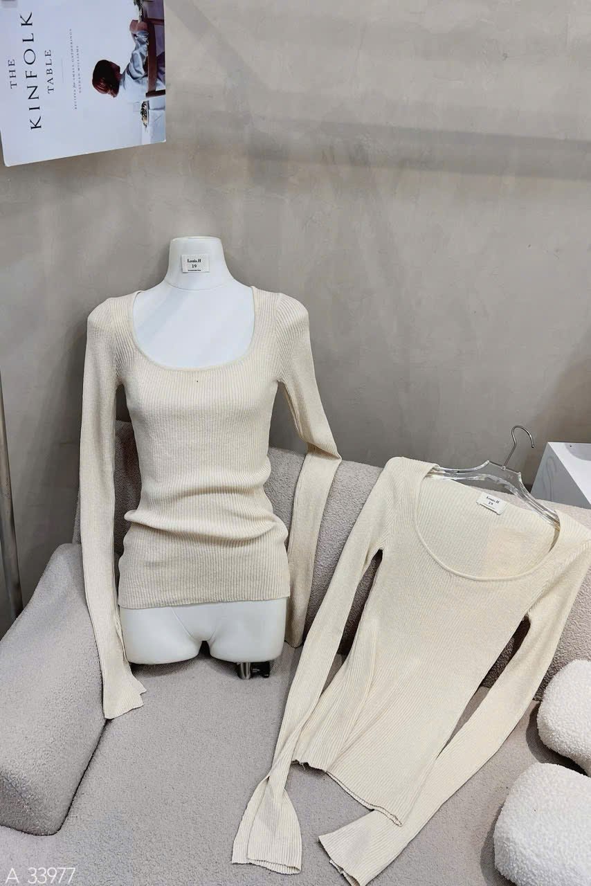 ÁO LEN GÂN CỔ VUÔNG MONTEGI LOUIS - Hình ảnh 7