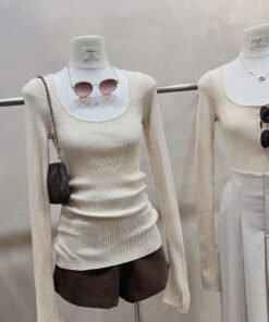 Alternative view of ÁO LEN GÂN CỔ VUÔNG MONTEGI LOUIS