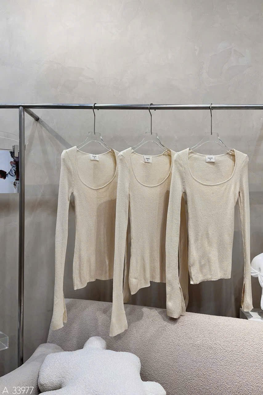 ÁO LEN GÂN CỔ VUÔNG MONTEGI LOUIS - Hình ảnh 3