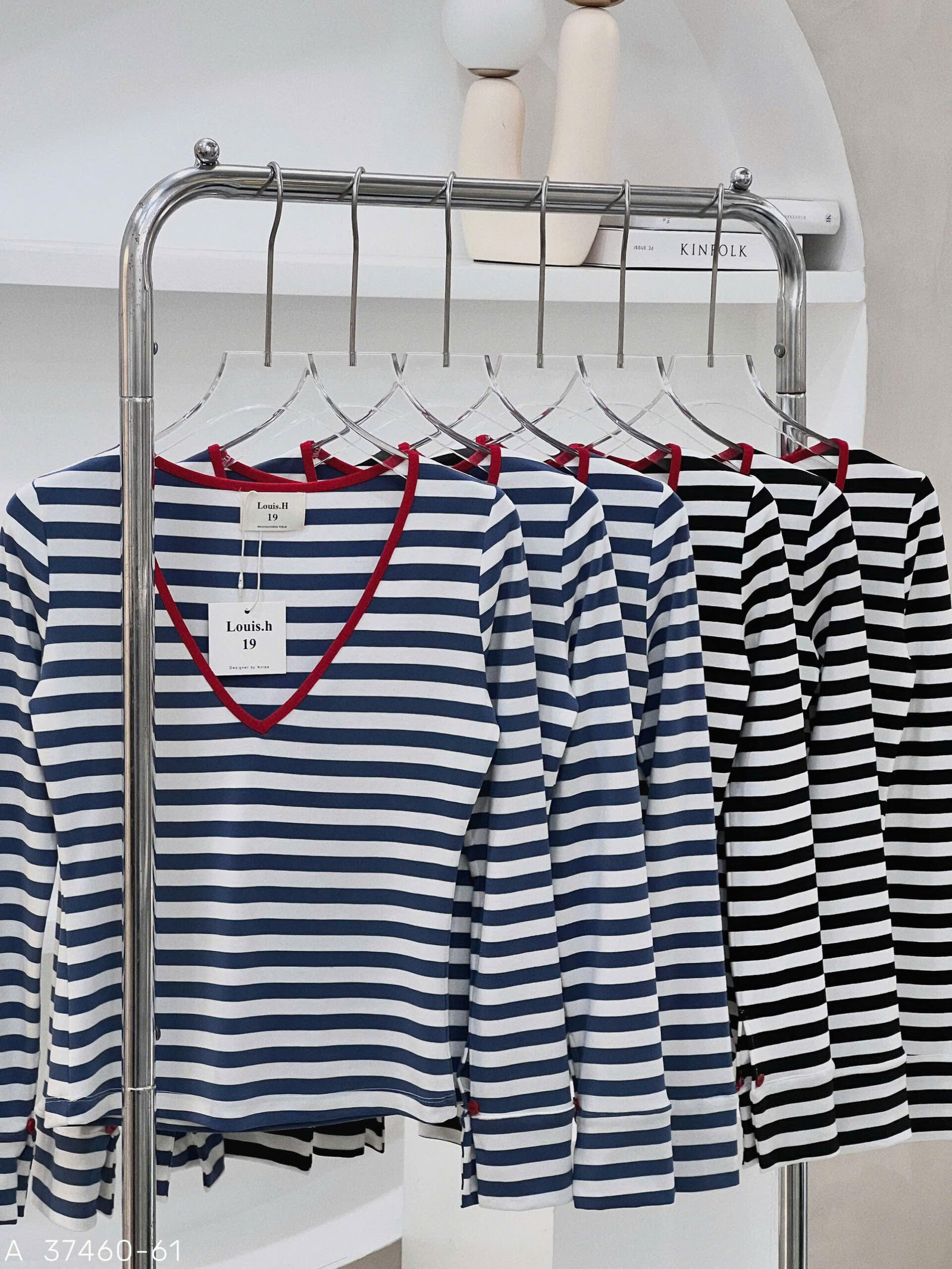 ÁO TD SỌC VIỀN ĐỎ LOUIS.H - Hình ảnh 9