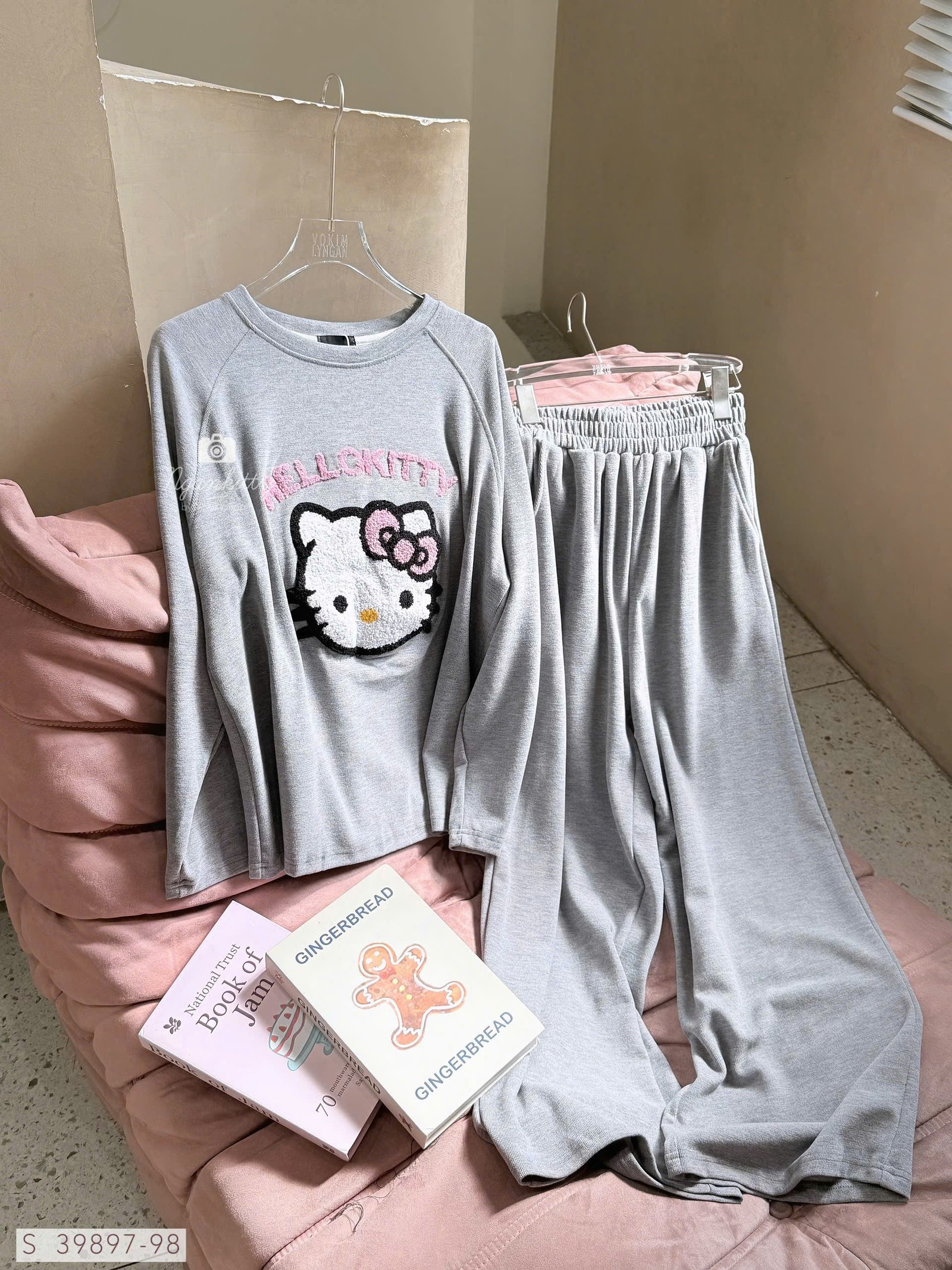 SET TD SUÔNG HELLOKITTY DẬP NỔI - Hình ảnh 8