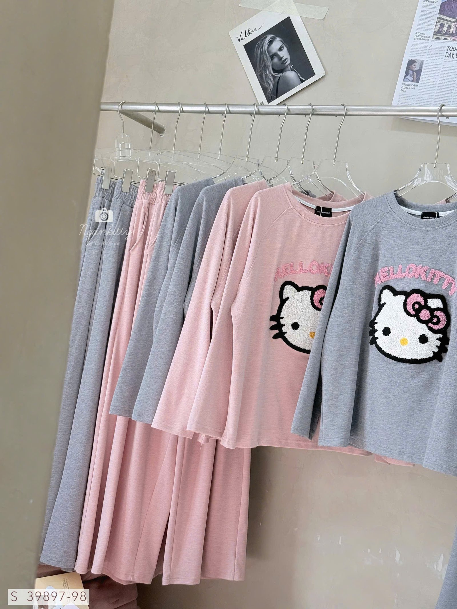 SET TD SUÔNG HELLOKITTY DẬP NỔI - Hình ảnh 14