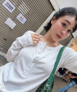 Alternative view of ÁO TD TRƠN CỔ KHUY NÚT BẤM