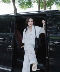 SET PIJAMA CỔ VEST CHỮ LOUISH19