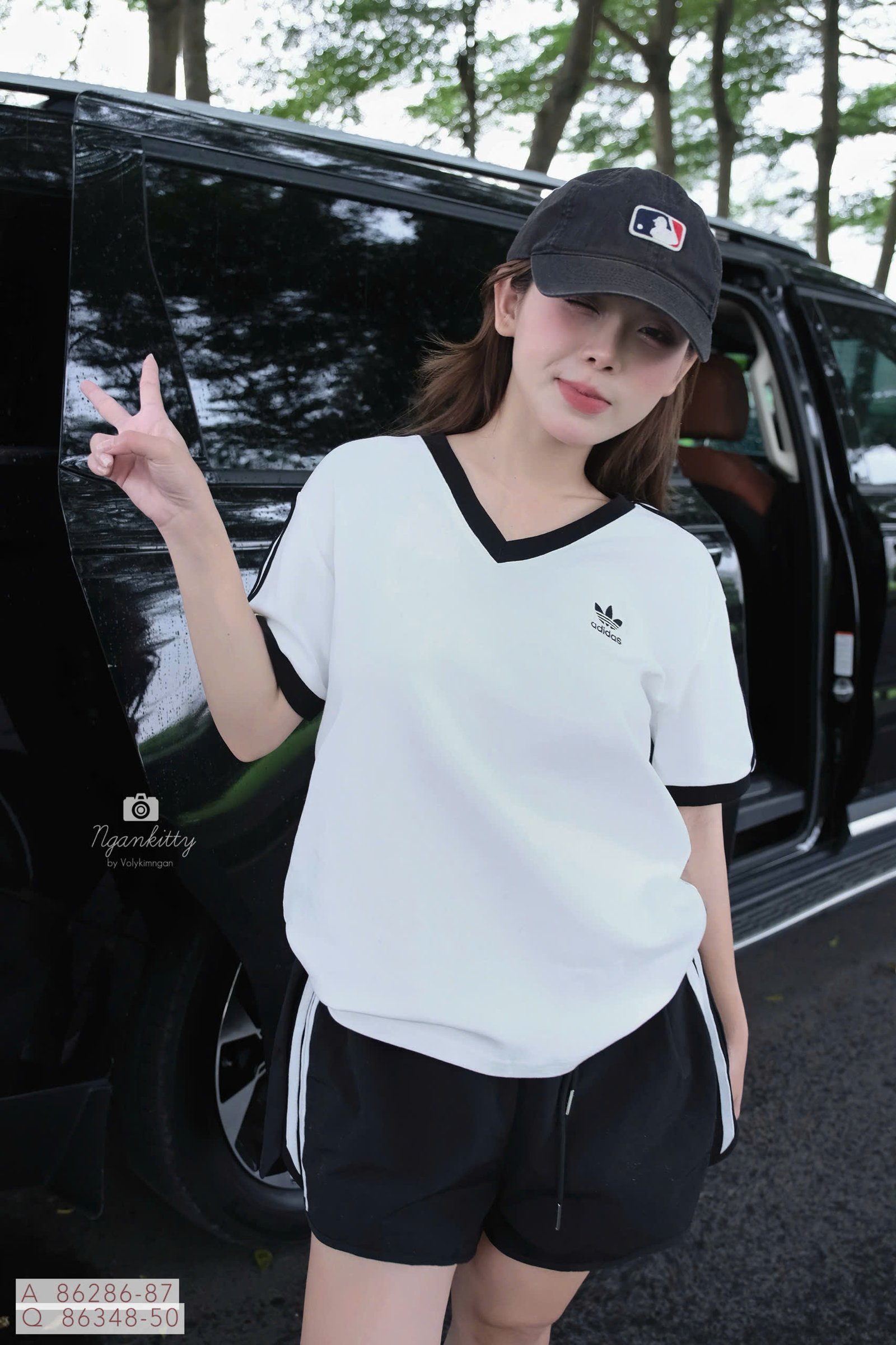 ÁO BASIC ADIDAS SỌC VAI