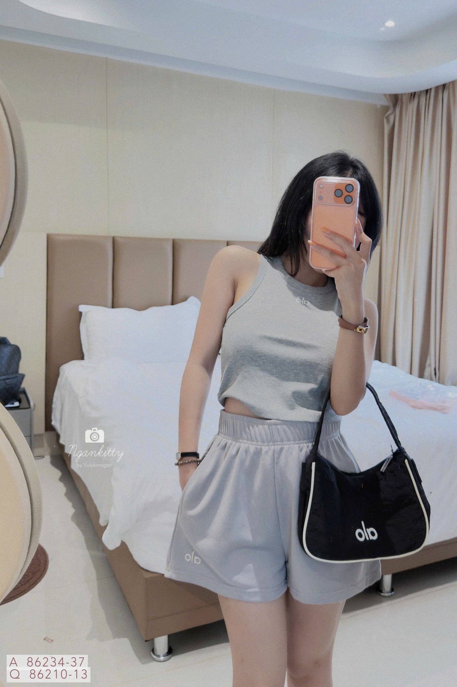 ÁO CROP BA LỖ ALO