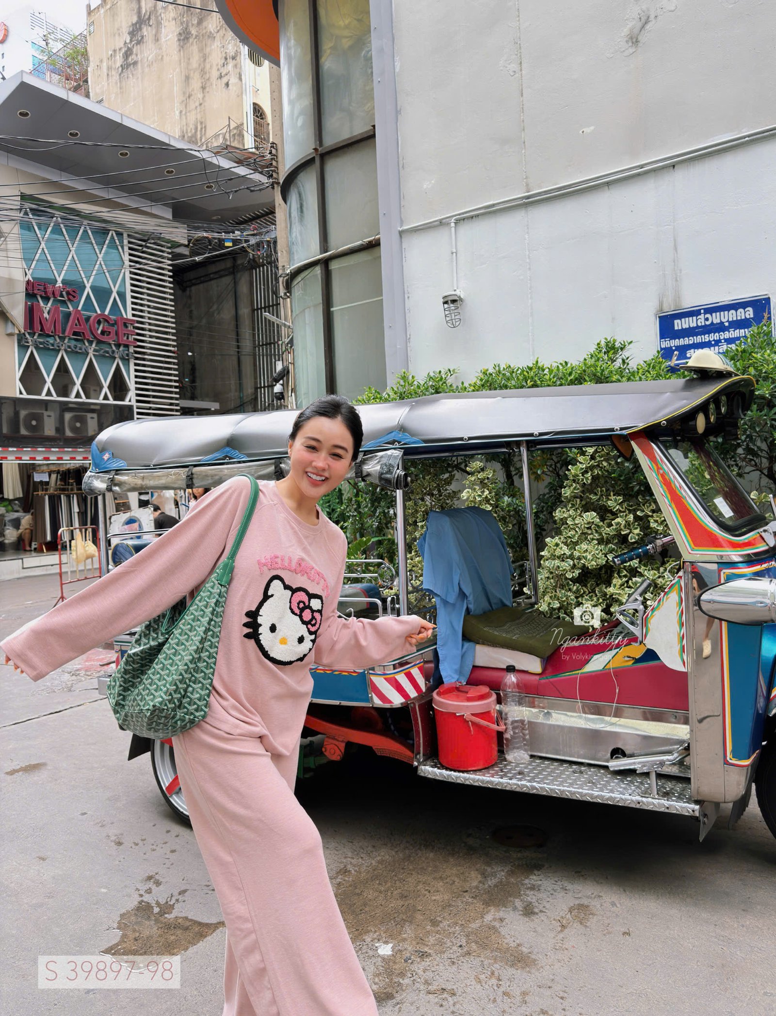 SET TD SUÔNG HELLOKITTY DẬP NỔI - Hình ảnh 16