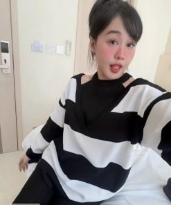 Alternative view of SET MONTERGI CỔ V YẾM