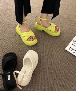 GIÀY BÁNH MÌ QUAI XOẮN