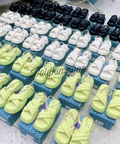 Alternative view of GIÀY BÁNH MÌ QUAI XOẮN