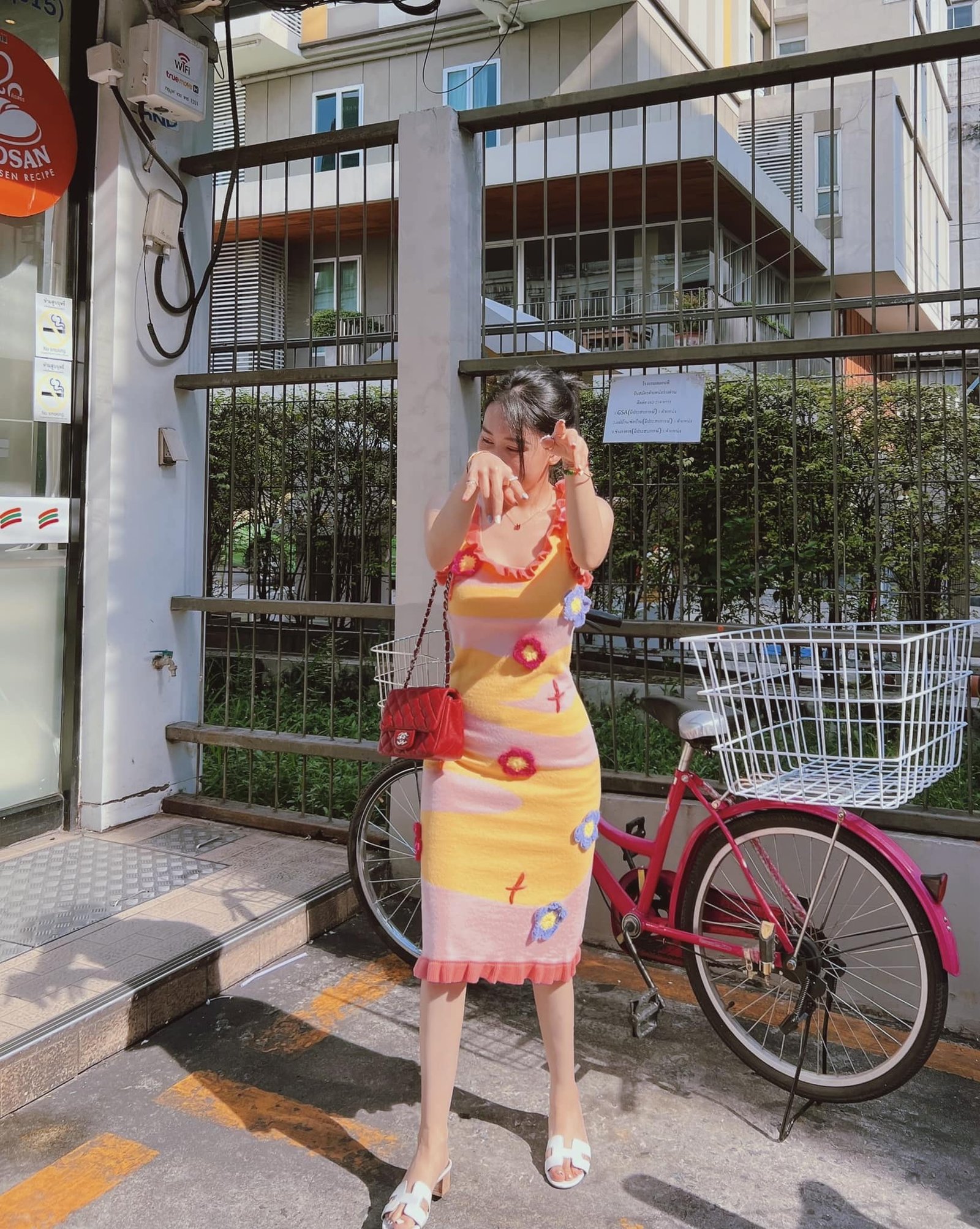 VÁY LEN BÔNG HOA BÁNH BÈO - Hình ảnh 4