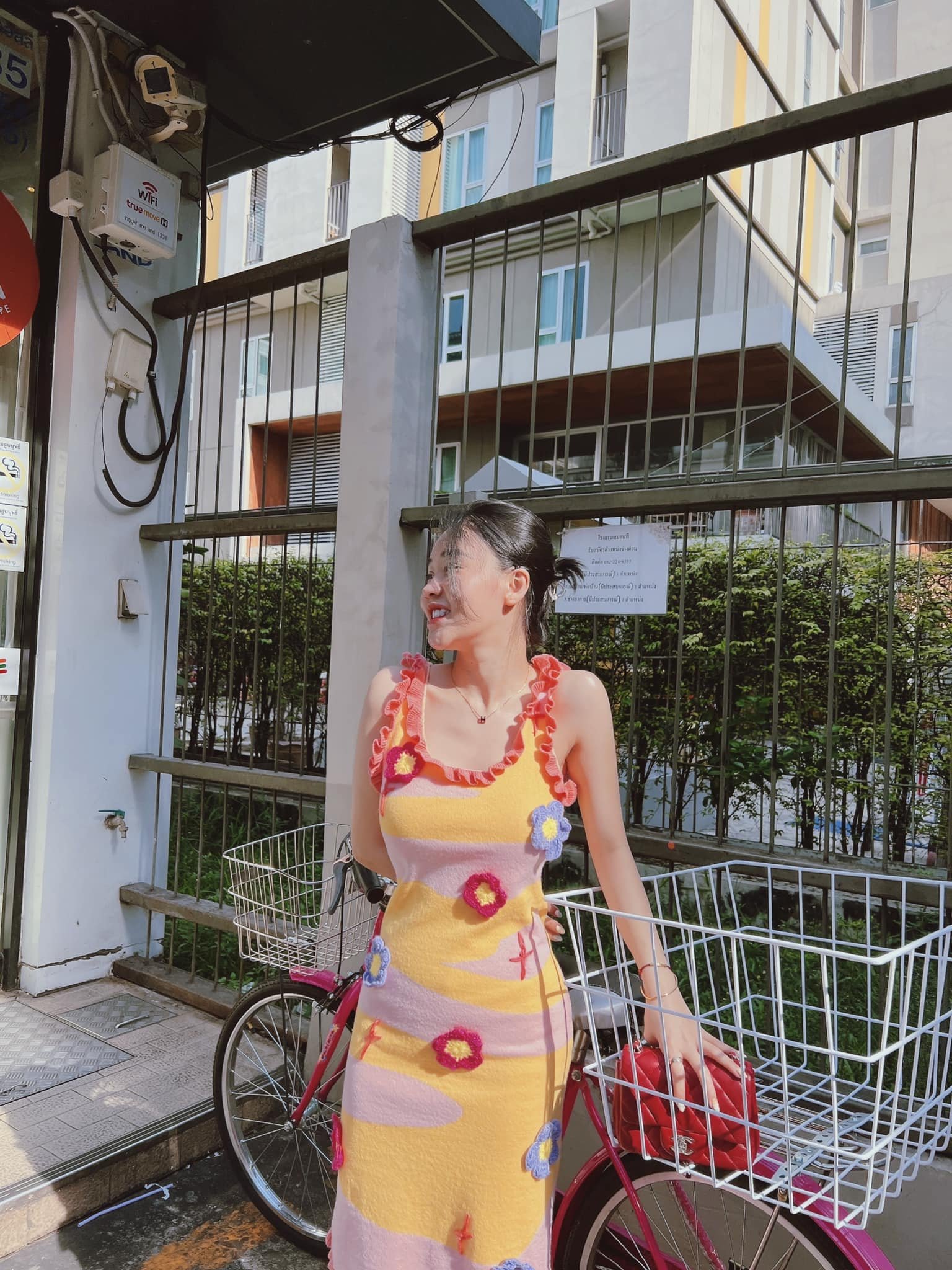 VÁY LEN BÔNG HOA BÁNH BÈO