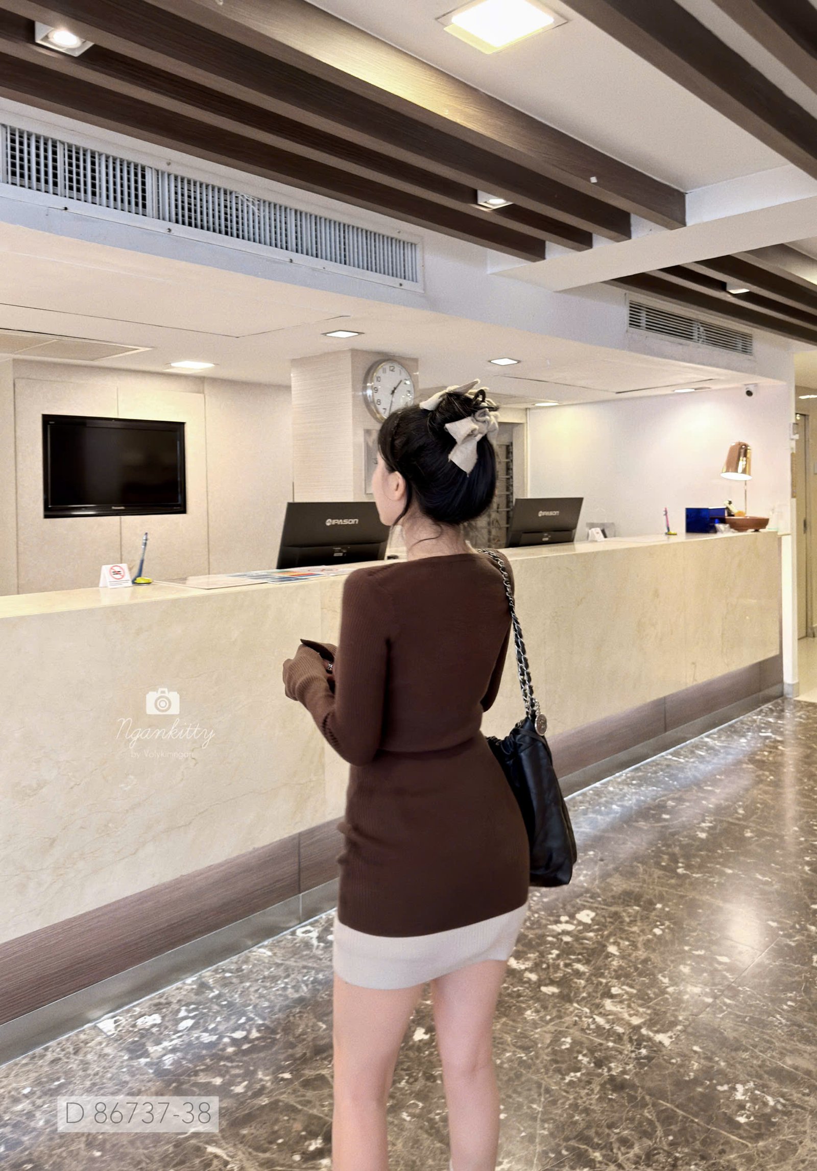 ĐẦM TD CỔ V NÚT MIX MÀU - Hình ảnh 4