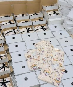 Alternative view of SET PIJAMA HELLOKITTY LOUIS.H