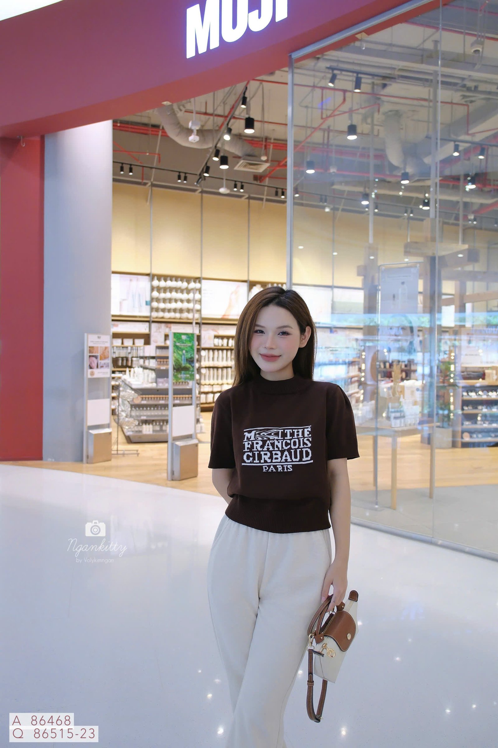 ÁO MONTERGI MARITHE NÂU