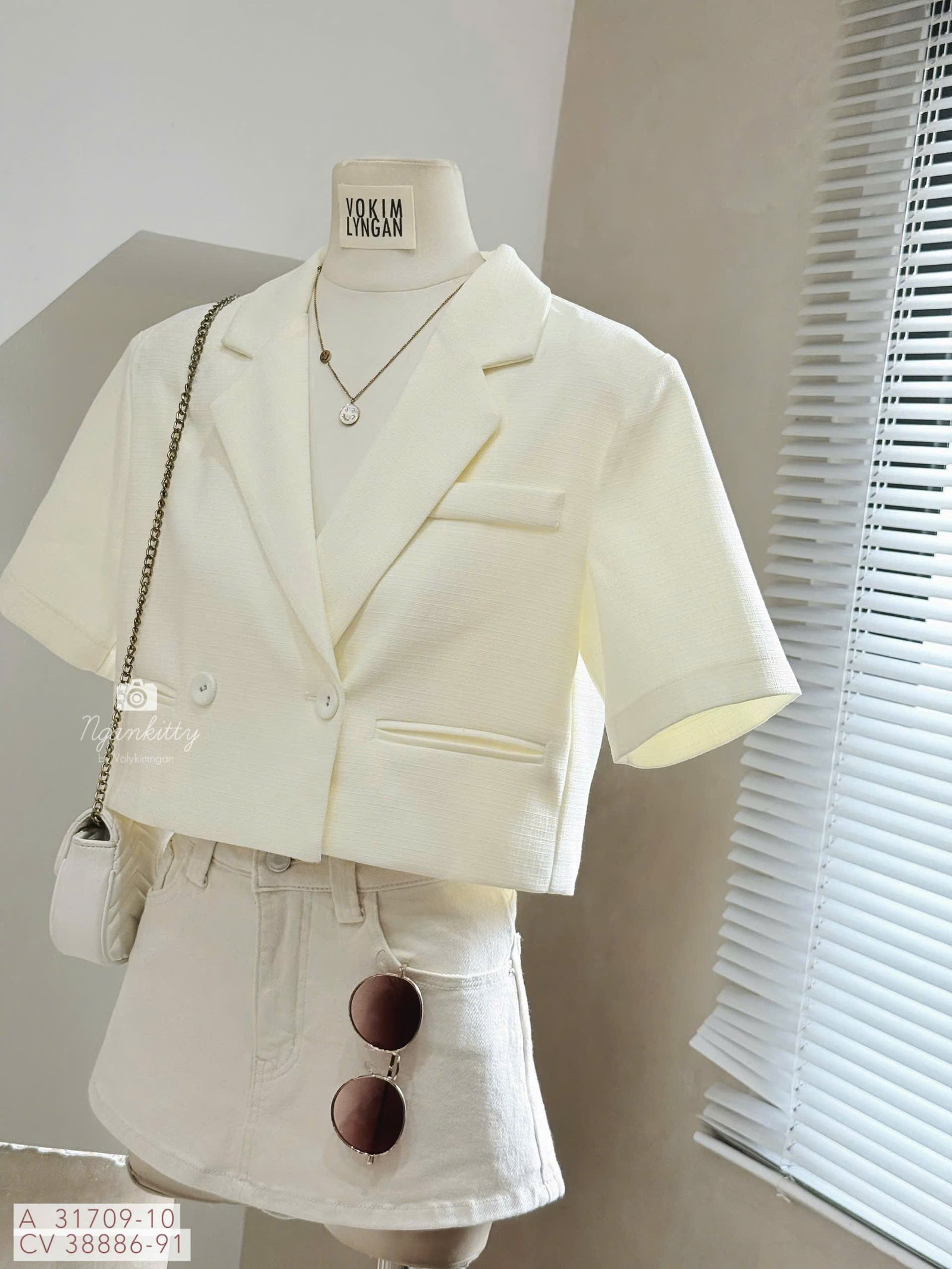 ÁO VEST KHOÉT LƯNG CROP LOUIS.H - Hình ảnh 9