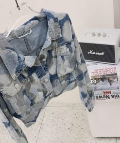 Alternative view of KHOÁC JEAN LOANG MÀU