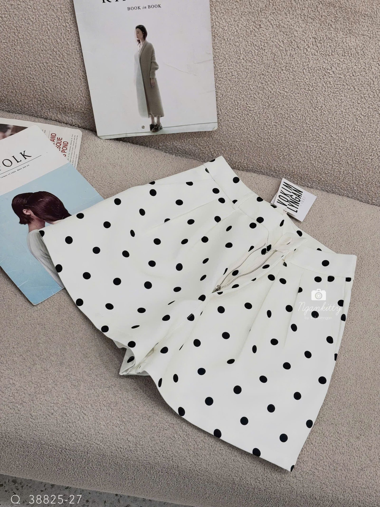 QUẦN SHORT XẾP LY CHẤM BI - Hình ảnh 3