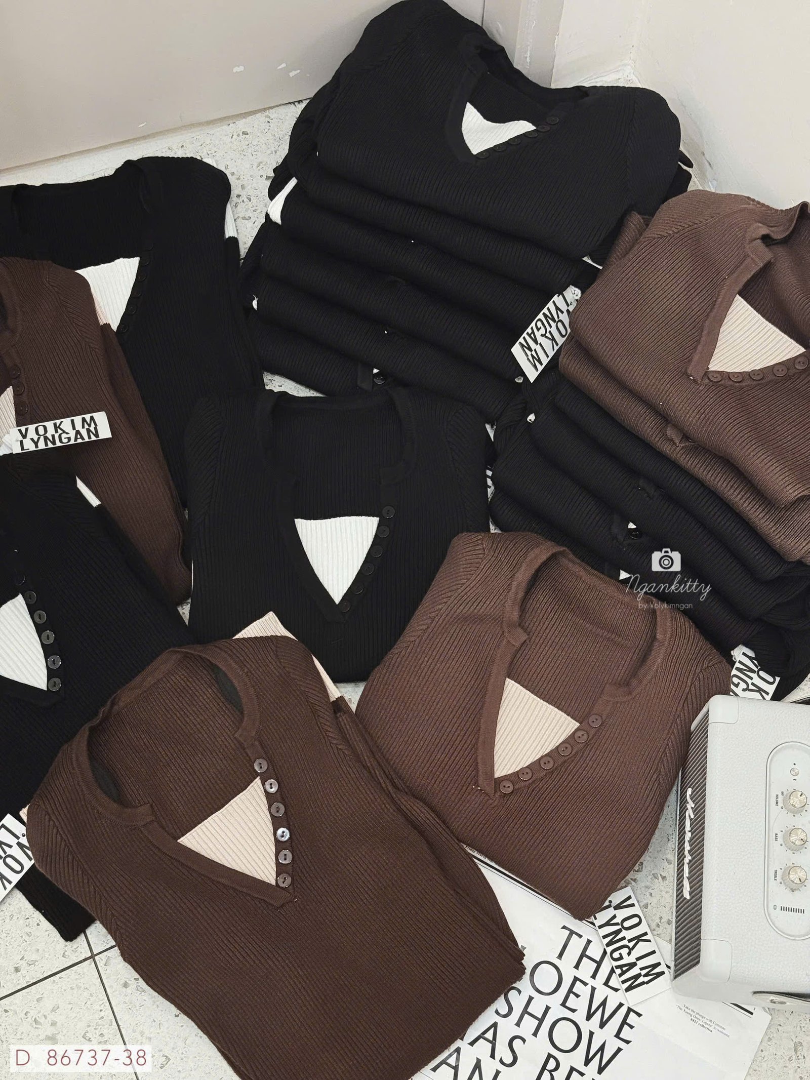 ĐẦM TD CỔ V NÚT MIX MÀU - Hình ảnh 11