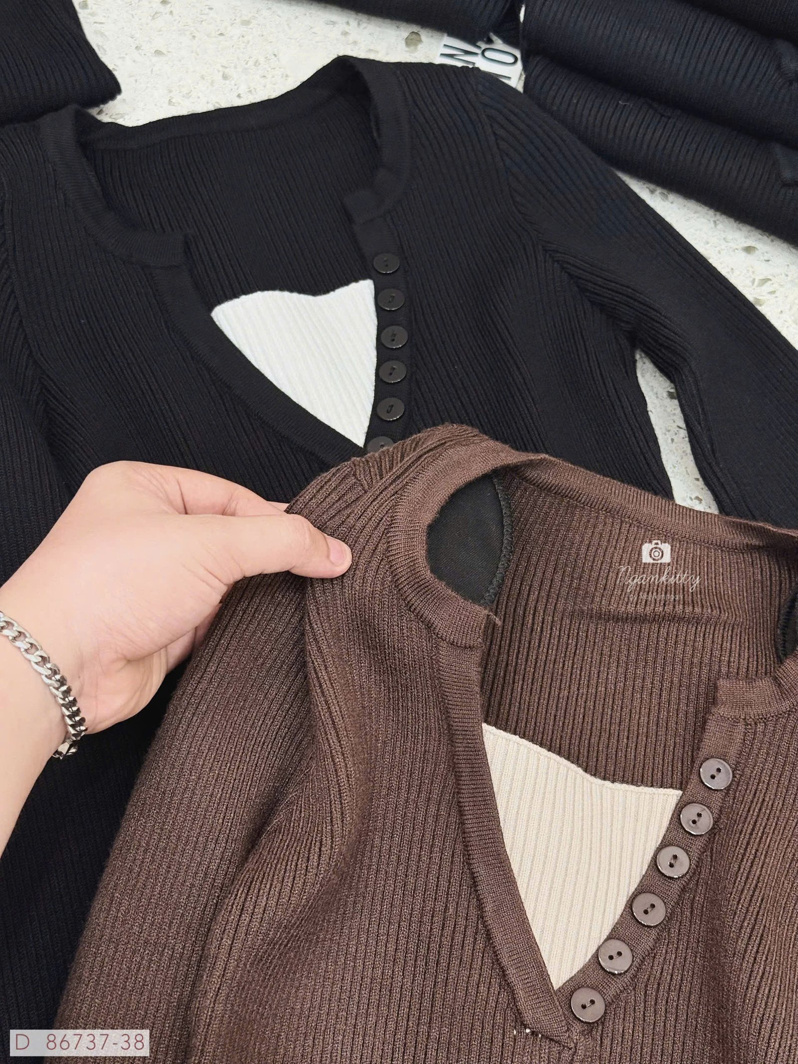 ĐẦM TD CỔ V NÚT MIX MÀU - Hình ảnh 14