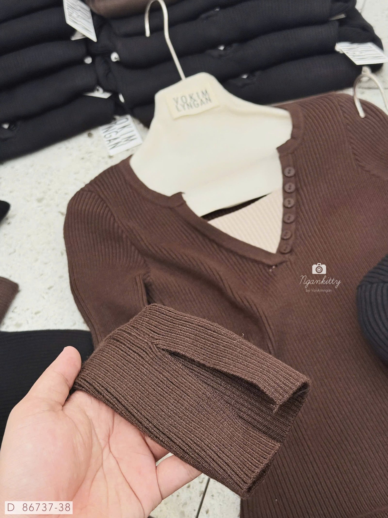 ĐẦM TD CỔ V NÚT MIX MÀU - Hình ảnh 17