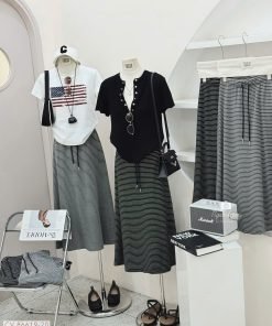 Alternative view of CHÂN VÁY A XÒE SỌC