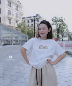 Alternative view of ÁO BÁNH KITH TREATS