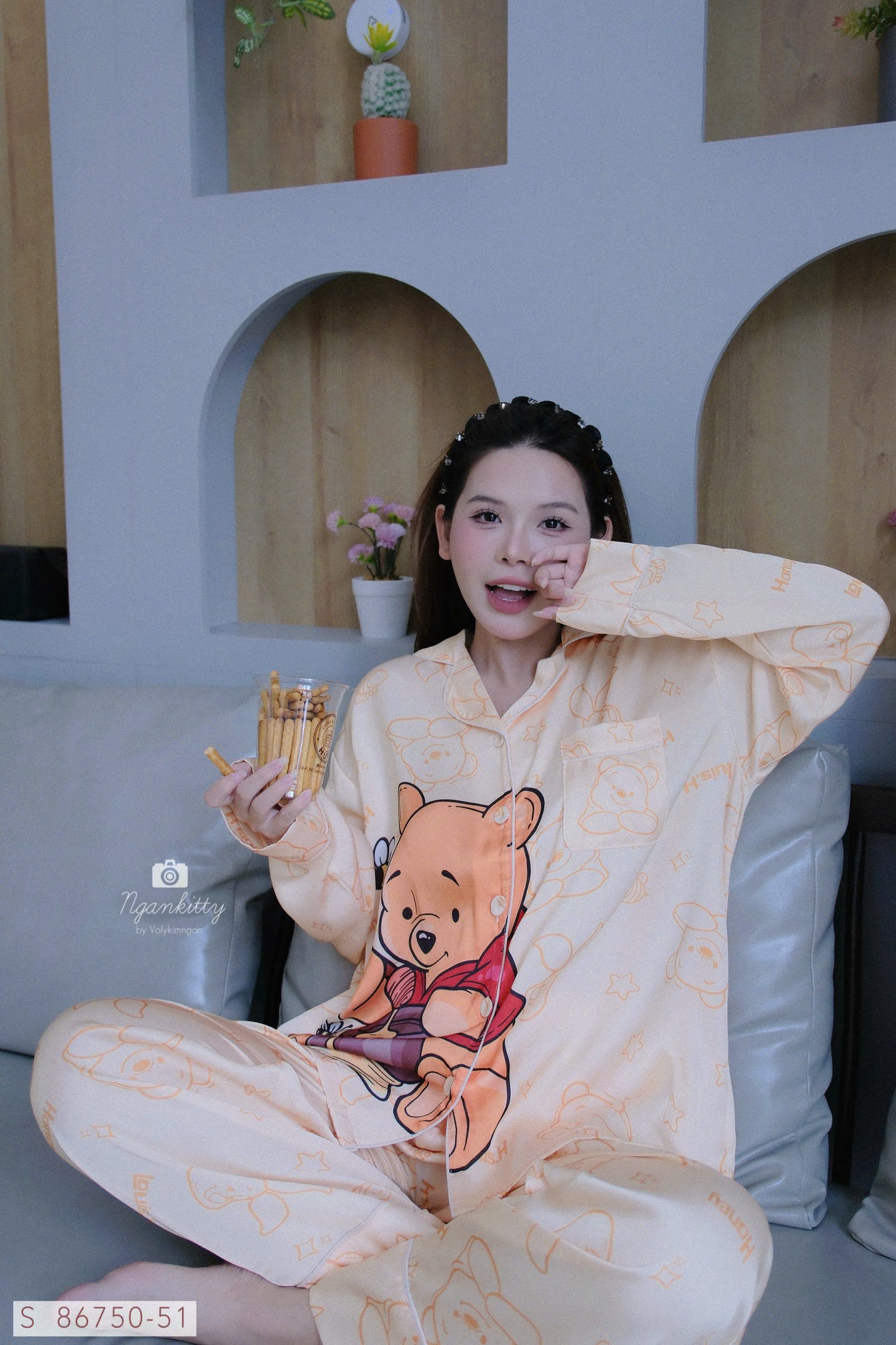 SET PIJAMA DÀI GẤU POOH LOUIS.H - Hình ảnh 3