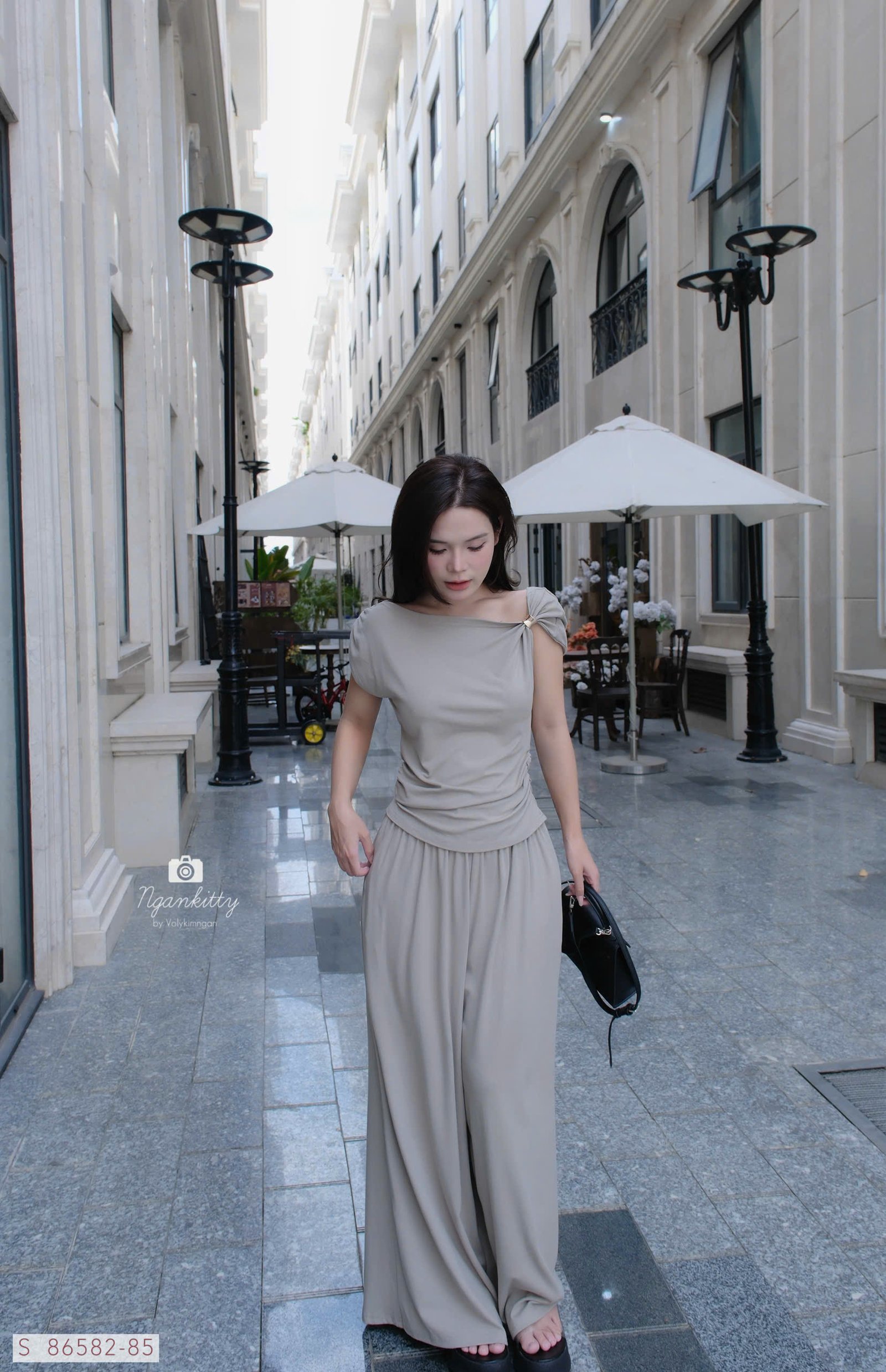 SET QUẦN SUÔNG ÁO DÚM VAI