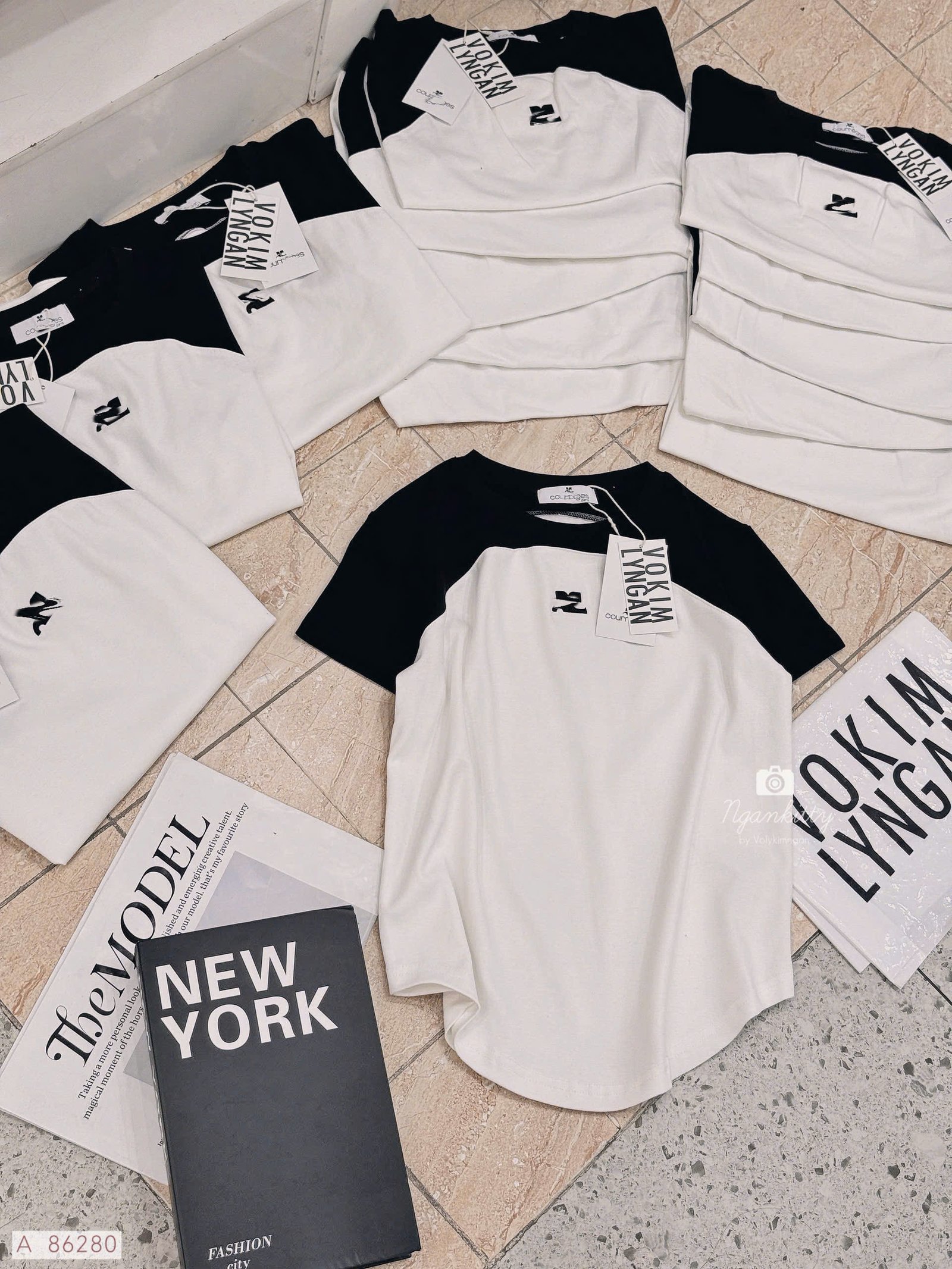 ÁO 2 MÀU LOGO COURREGES - Hình ảnh 4