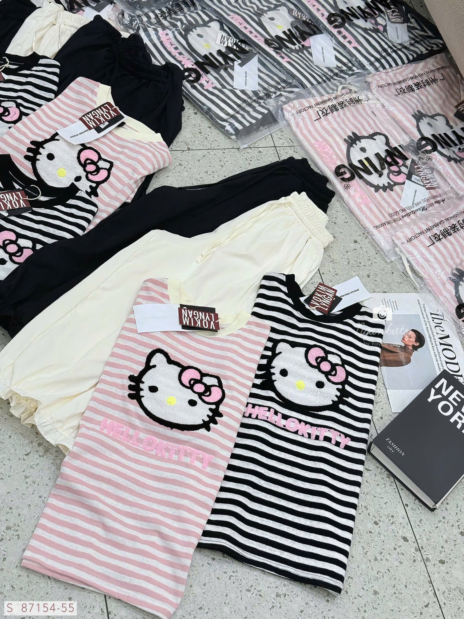 SET SỌC HELLOKITTY ÉP XÙ QUẦN POM - Hình ảnh 8