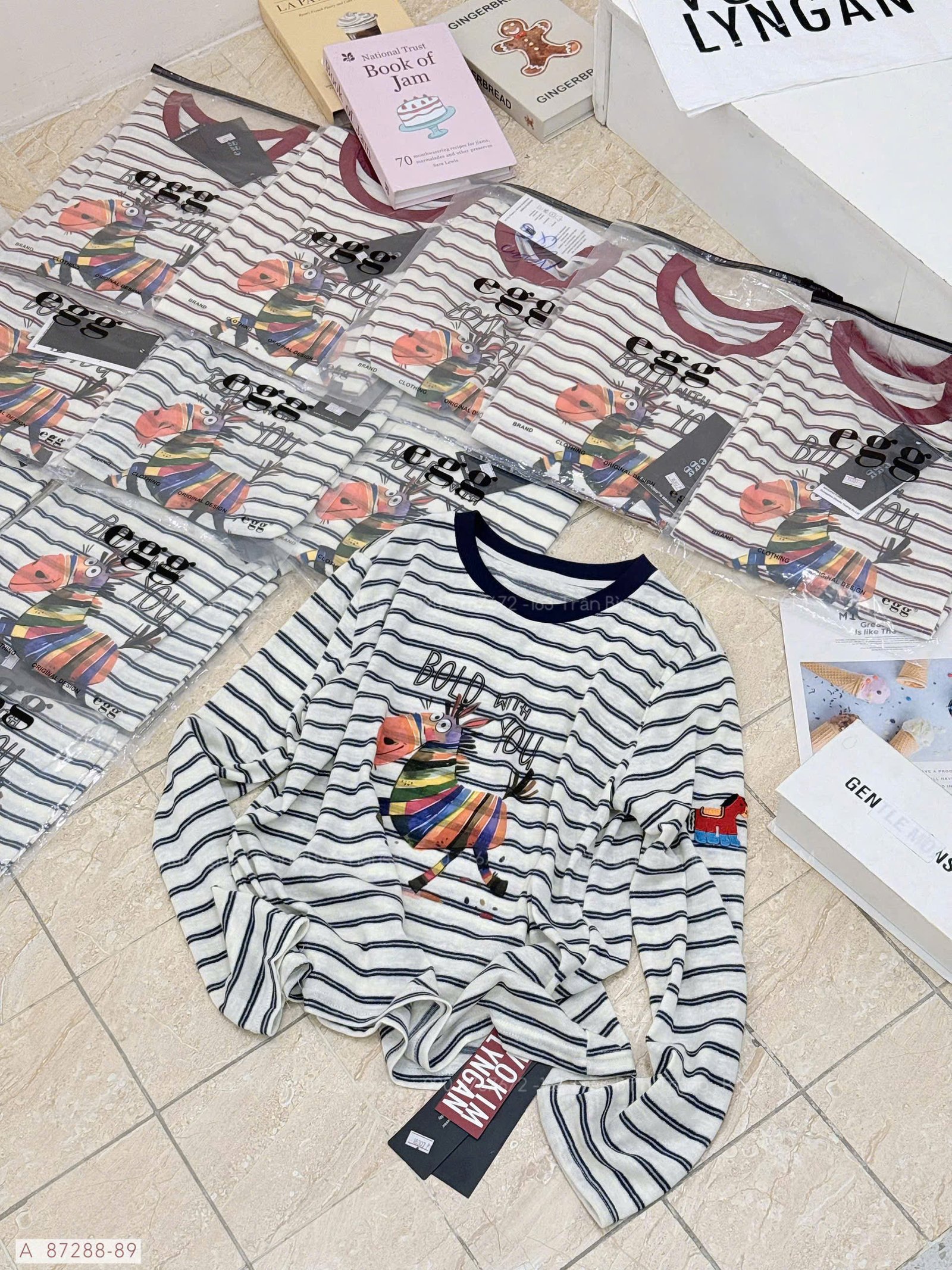 ÁO TD NGỰA SỌC VIỀN CỔ - Hình ảnh 9