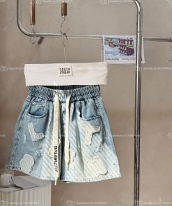 Alternative view of QUẦN SHORT JEAN CHỮ THÊU DÂY BBR