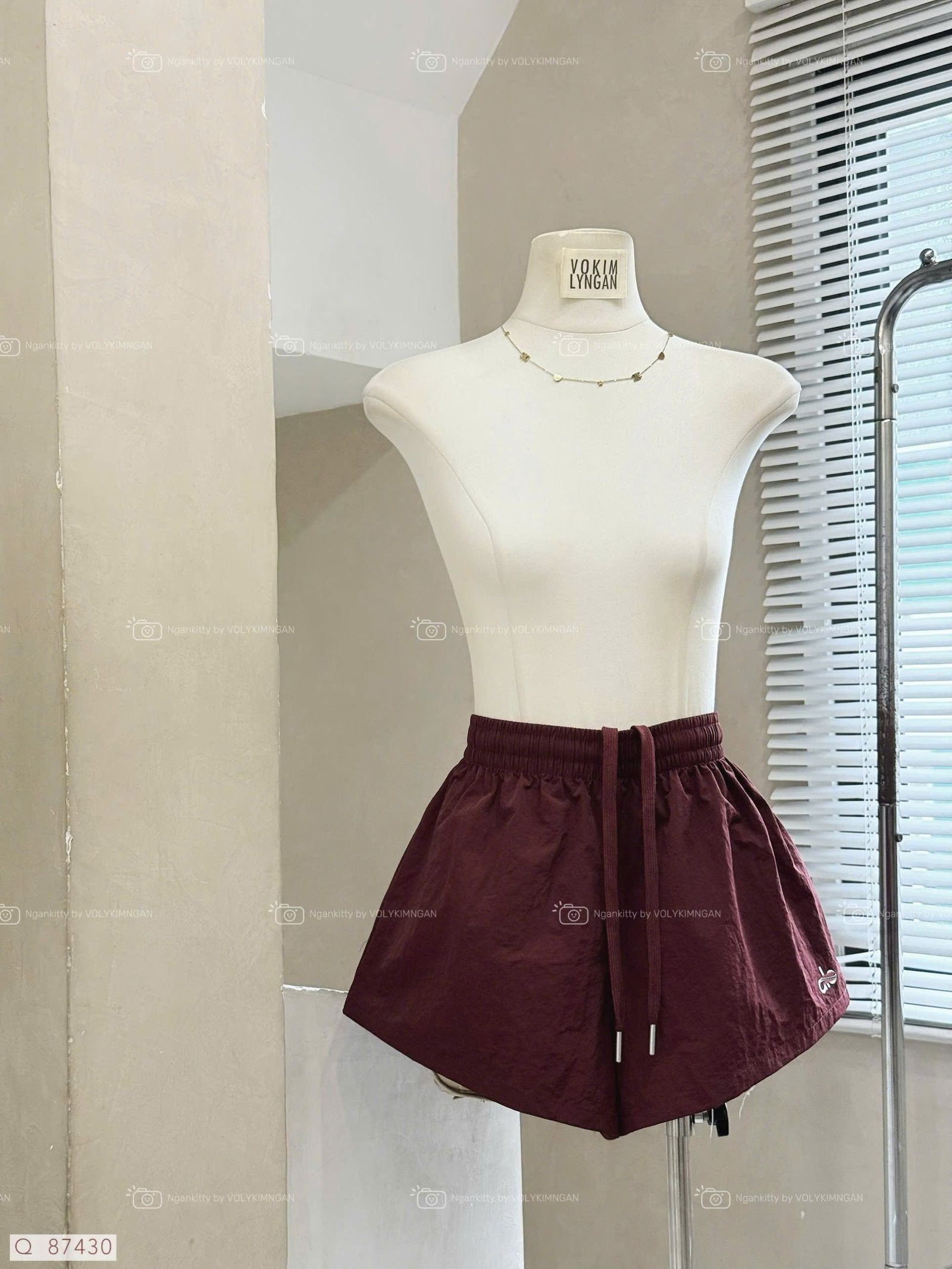 QUẦN SHORT DÙ ALO