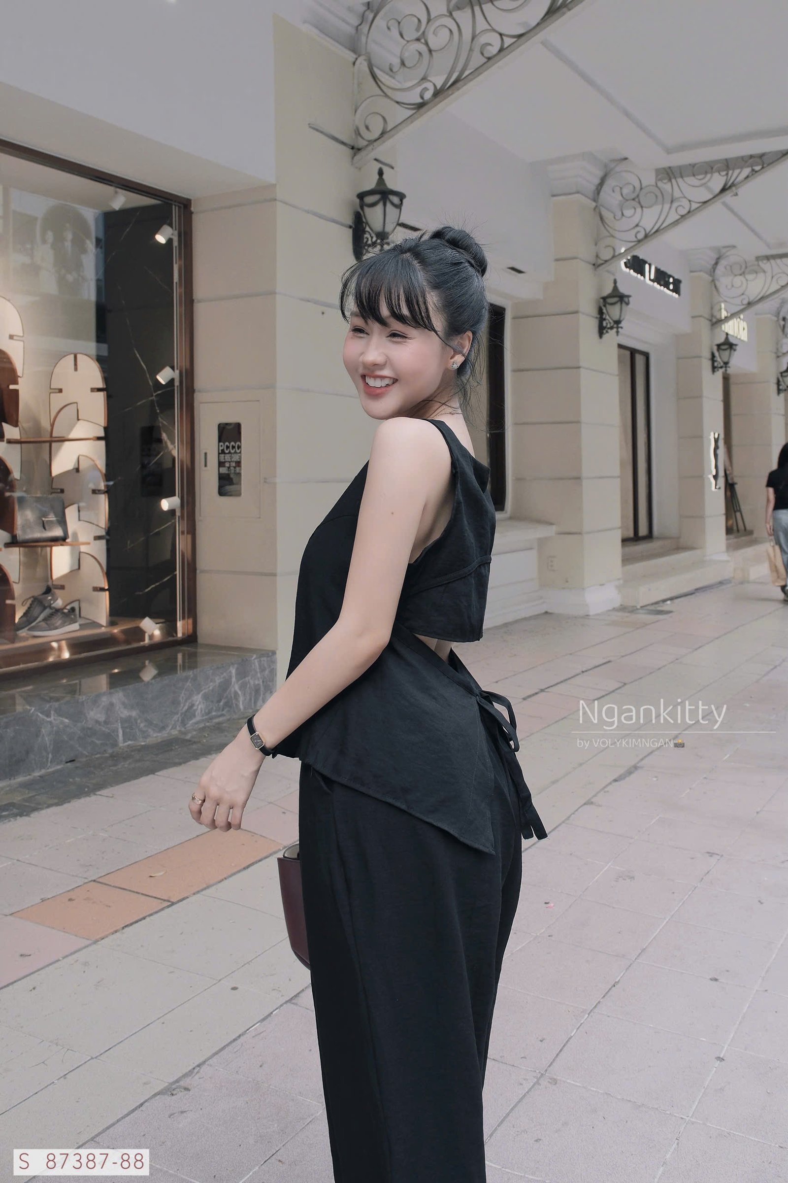 SET ÁO DÂY CỘT SAU LƯNG - Ảnh 2