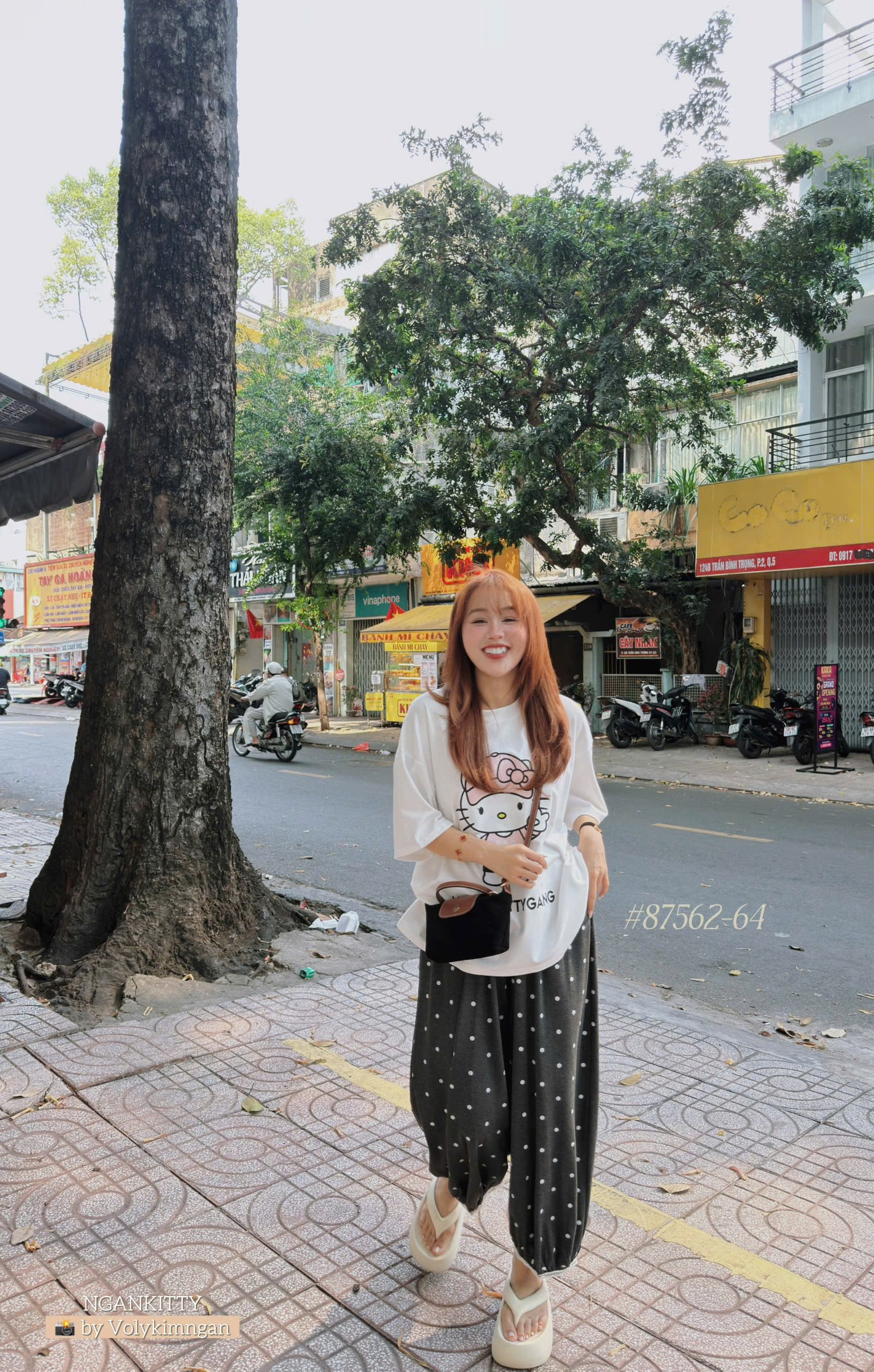 SET HELLOKITTYGANG QUẦN POM