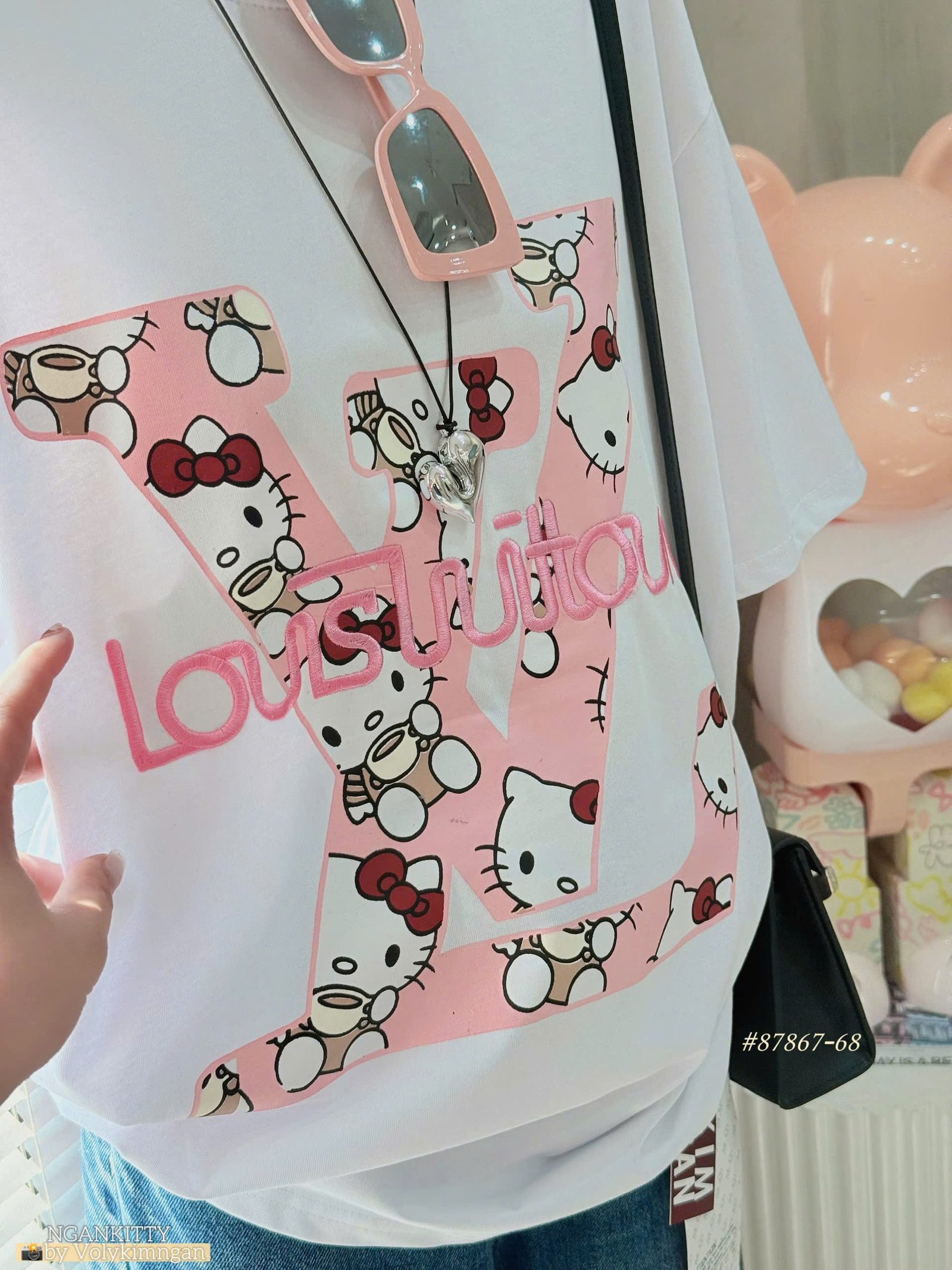 ÁO HELLOKITTY LV THÊU - Ảnh 7