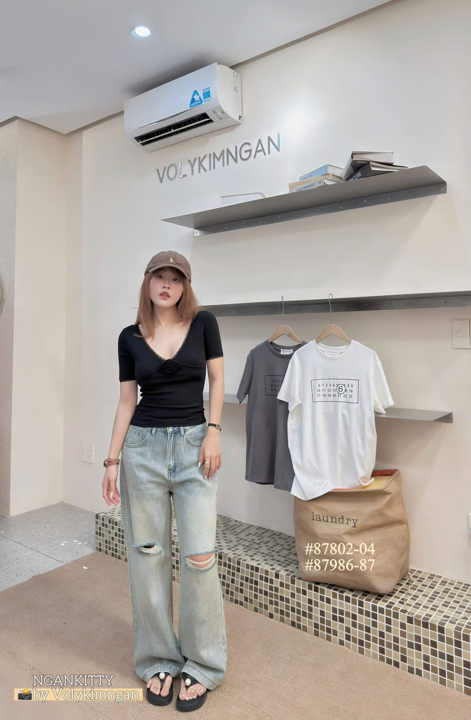 Áo viền ren kèm charm hoa - Ảnh 10