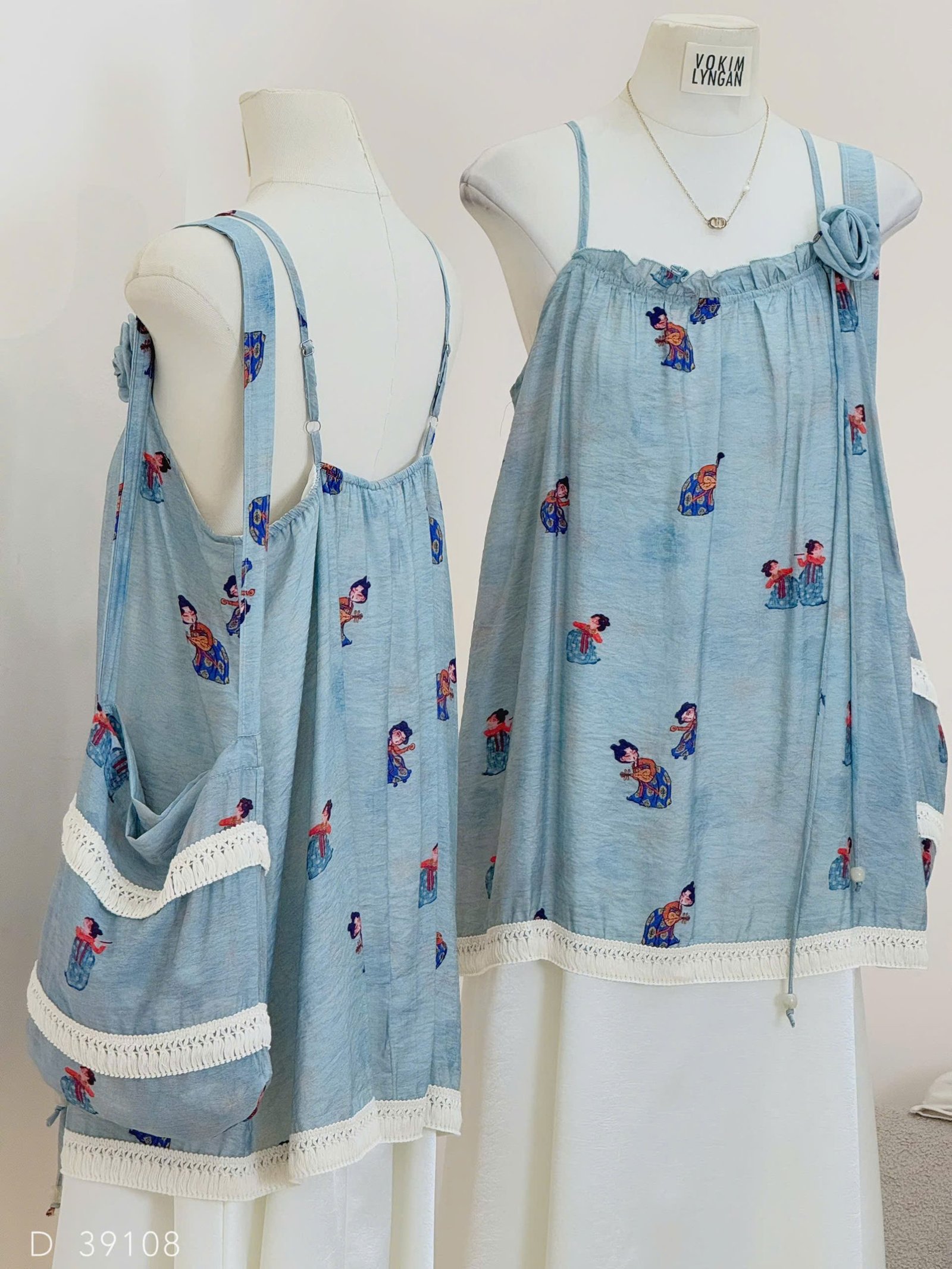 Đầm maxi 2s thêu kèm túi